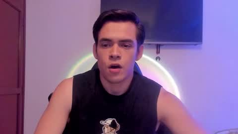 Lucian Gomez online show from 11/06/25, 02:01