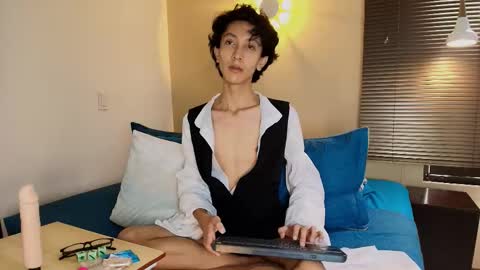 Lucian Morel S online show from 10/15/25, 12:27