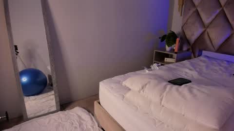 Luci  online show from 03/05/25, 05:50