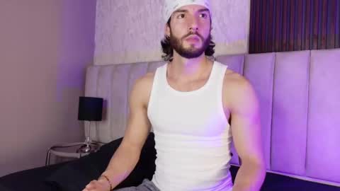 Luciano online show from 09/25/25, 10:57