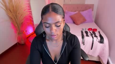     online show from 10/14/25, 08:42