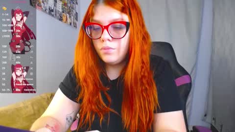 Snapshot of lucie_nicolls chatting on 03/09/25, 09:25 Lucie online show from 03/09/25, 09:25