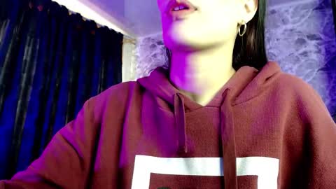 Lucia online show from 11/23/25, 04:07