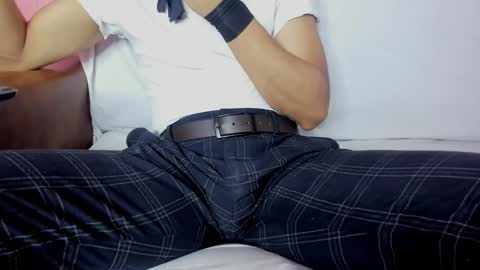 Snapshot of lucii_fer_ chatting on 02/22/25, 11:13 Leo online show from 02/22/25, 11:13