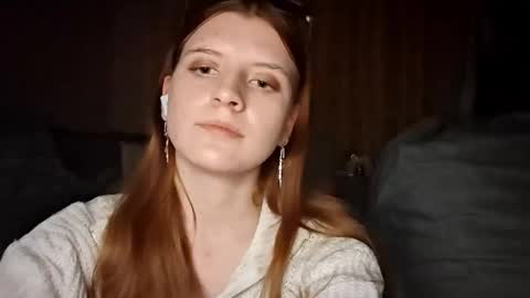 Monika online show from 10/22/25, 09:03