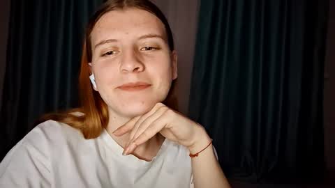 Monika online show from 10/31/25, 08:54