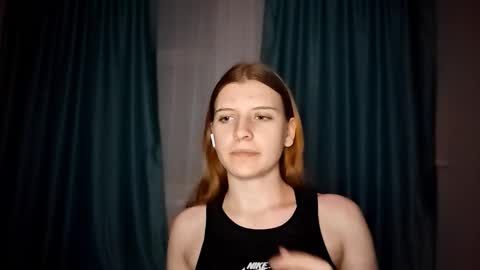 Monika online show from 11/02/25, 07:49