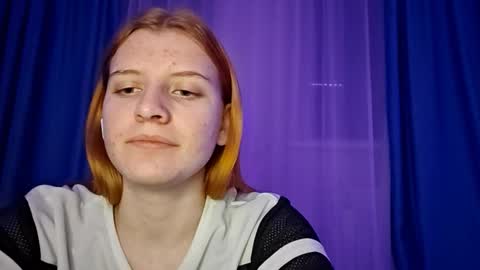 Monika online show from 11/08/25, 07:12