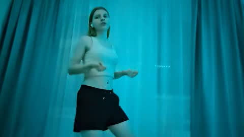 Monika online show from 11/13/25, 07:35