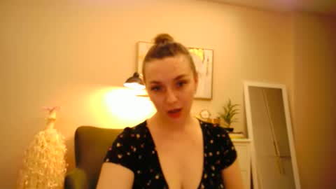 lucky_foryou_baby online show from 01/05/25, 02:19