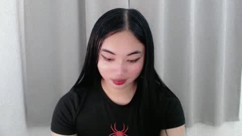mariel online show from 01/14/25, 01:38
