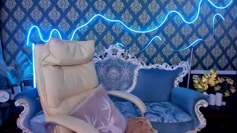 Lucky Rita online show from 10/15/25, 01:55