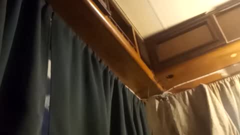 Snapshot of luckydoug chatting on 10/08/25, 01:03 luckydoug online show from 10/08/25, 01:03