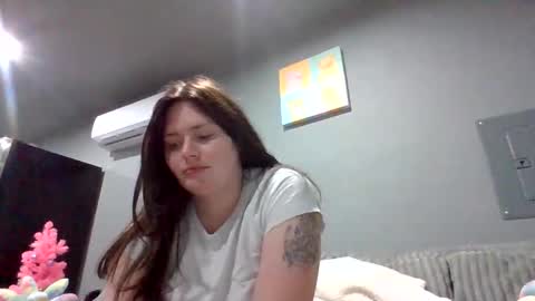 Snapshot of luckygirl96 chatting on 11/16/25, 03:56 luckygirl96 online show from 11/16/25, 03:56