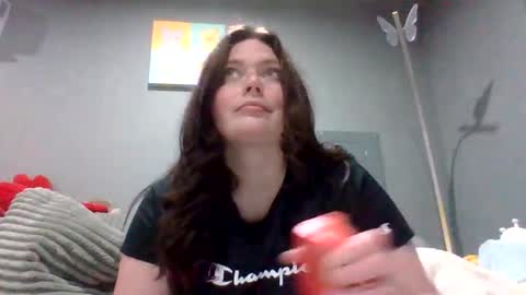 Snapshot of luckygirl96 chatting on 11/20/25, 01:17 luckygirl96 online show from 11/20/25, 01:17