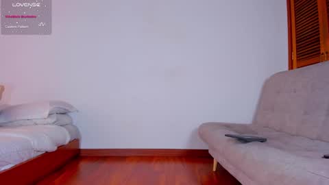 Snapshot of lucy__77 chatting on 03/03/25, 06:01 Hello my name is Lucy nice to meet you thumb up is important for me kisses online show from 03/03/25, 06:01