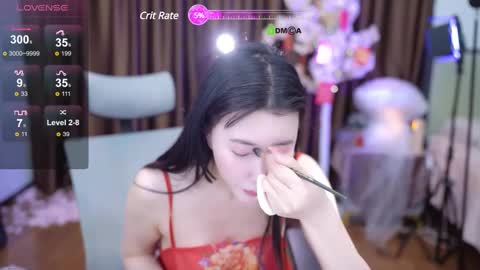 Lucy online show from 02/06/25, 01:49