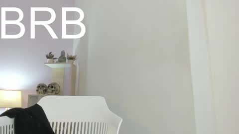 Lucia online show from 01/12/25, 01:00