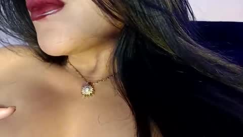 Snapshot of lucy_kanne chatting on 01/25/25, 09:57 Lucy online show from 01/25/25, 09:57