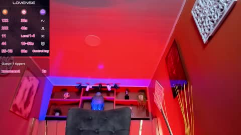 Lucy  online show from 11/07/25, 11:43