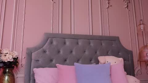 LucyAddison online show from 09/21/25, 02:24