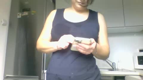 lucybylucy online show from 11/09/25, 08:01