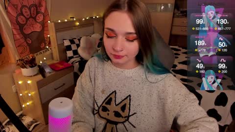 Snapshot of lucysbrain chatting on 12/14/24, 04:20 Lucy online show from 12/14/24, 04:20