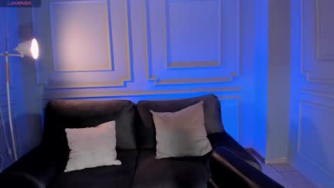 Lucy online show from 11/07/25, 08:09