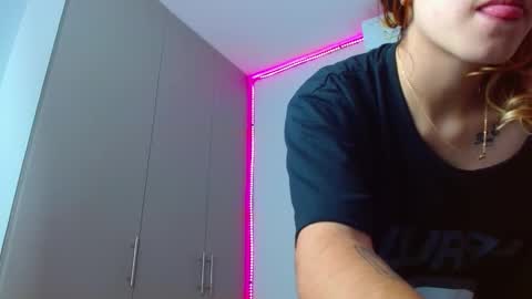 Snapshot of lucyy_start chatting on 12/27/24, 07:14 LUCY online show from 12/27/24, 07:14