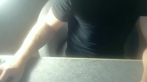 Snapshot of luigi25187 chatting on 09/22/25, 10:12 luigi25187 online show from 09/22/25, 10:12