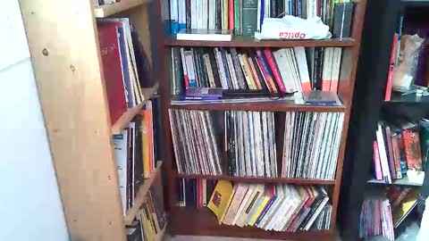 Snapshot of luigijohn chatting on 10/24/25, 10:00 LUIGIJOHN online show from 10/24/25, 10:00