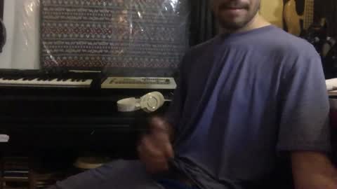 luis603ito online show from 09/29/25, 02:49