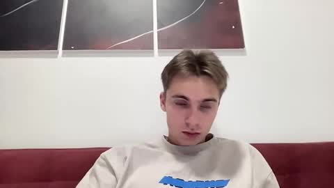 Luis online show from 10/17/25, 08:55