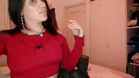 Snapshot of luisamonsterdick chatting on 09/27/25, 07:52 Luisa Monsters online show from 09/27/25, 07:52