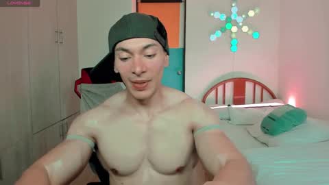 Snapshot of luisfernikesportboy chatting on 02/26/25, 03:30 Luis Fer PVT IS OPEN online show from 02/26/25, 03:30