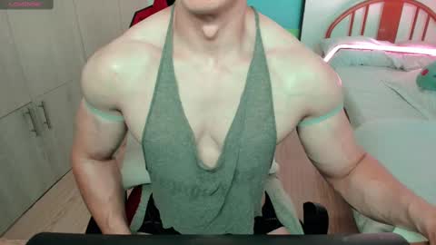 Snapshot of luisfernikesportboy chatting on 03/03/25, 07:39 Luis Fer PVT IS OPEN online show from 03/03/25, 07:39