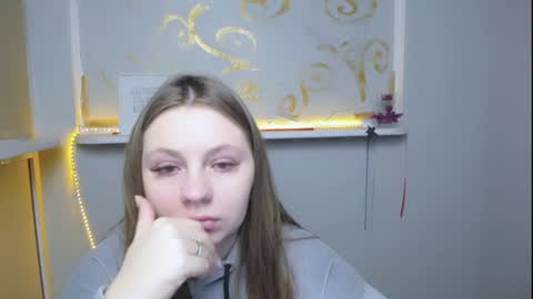 Snapshot of luizaheems_ chatting on 01/18/25, 07:28 Luiza online show from 01/18/25, 07:28