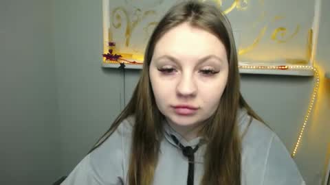 Snapshot of luizaheems_ chatting on 03/03/25, 07:32 Luiza online show from 03/03/25, 07:32