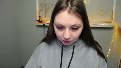 Snapshot of luizaheems_ chatting on 03/03/25, 10:38 Luiza online show from 03/03/25, 10:38