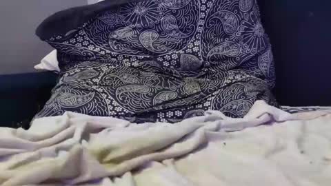 Snapshot of lukabar84 chatting on 12/24/24, 09:55 lukabar84 online show from 12/24/24, 09:55