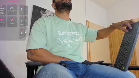 LUKE online show from 09/30/25, 11:04