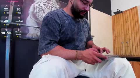 LUKE online show from 11/10/25, 11:53