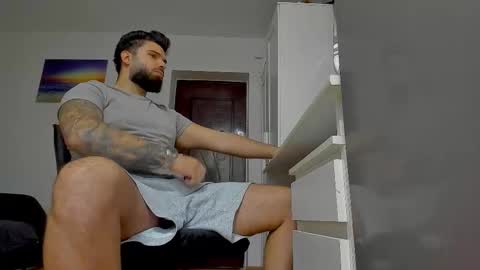 Luke online show from 10/16/25, 08:37