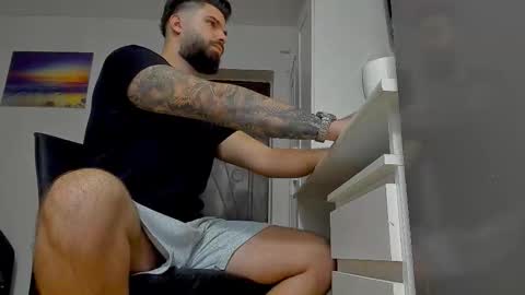 Luke online show from 10/24/25, 11:39