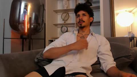 Luke Taylor online show from 10/31/25, 10:49