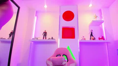 Snapshot of lullaby_charade chatting on 11/06/25, 11:33 Cookie online show from 11/06/25, 11:33