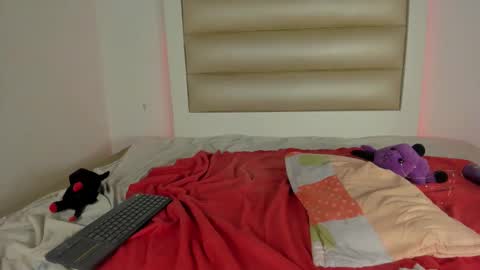 elizabeth online show from 10/21/25, 03:46