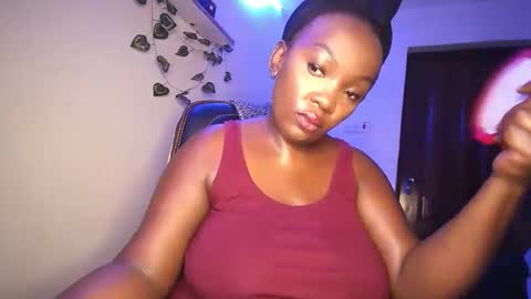 lulu_sparks1 online show from 11/09/25, 11:47