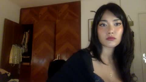 Snapshot of lulumei chatting on 09/28/25, 10:04 Lulu Mei online show from 09/28/25, 10:04