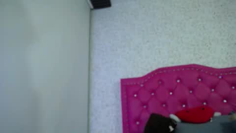 Luly online show from 10/23/25, 04:12